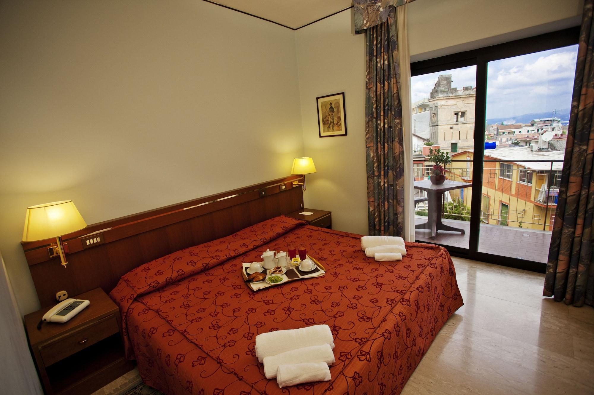 Augustus Hotel Ottaviano Buitenkant foto