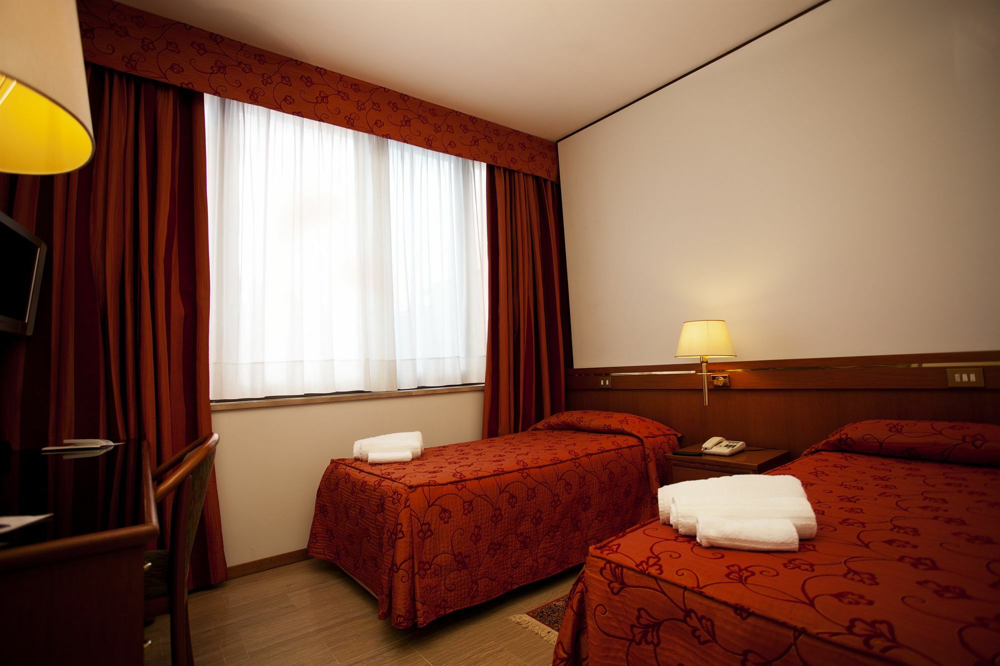 Augustus Hotel Ottaviano Buitenkant foto